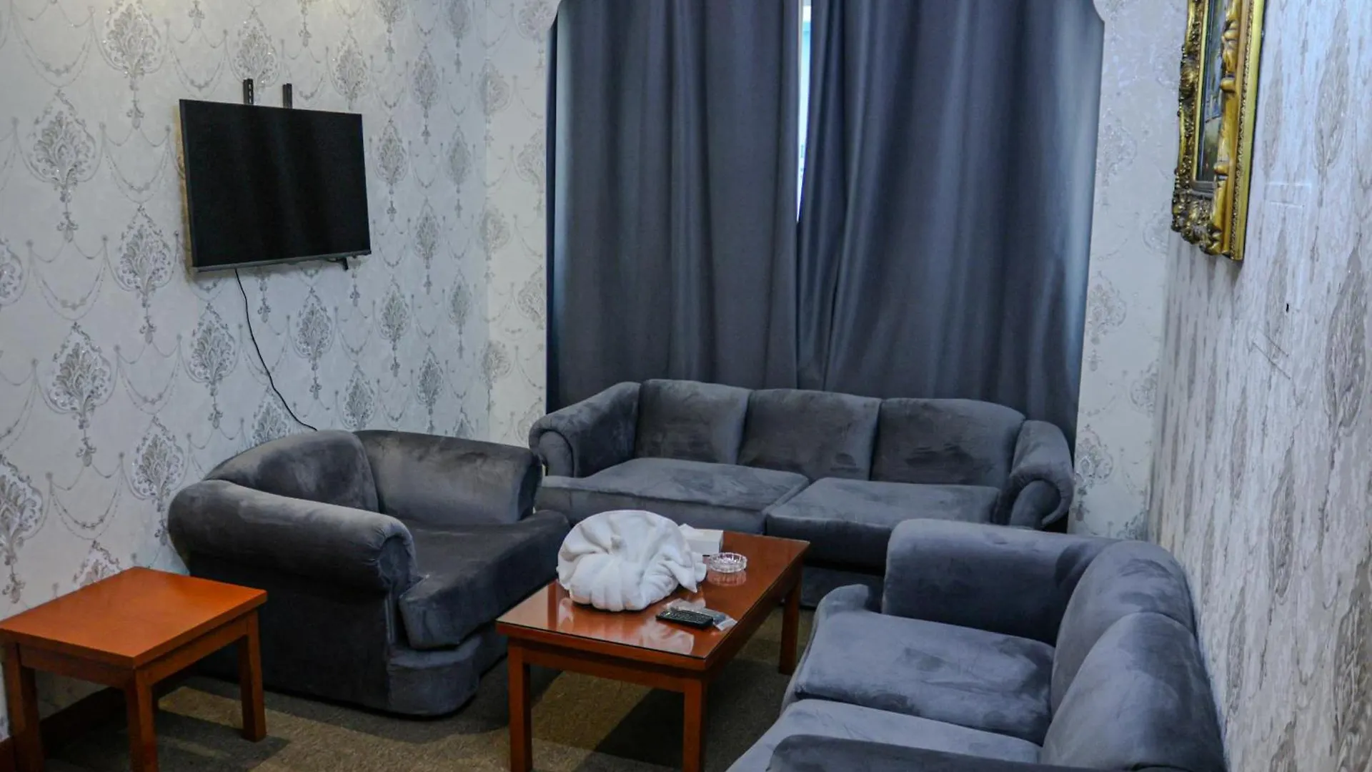 Boonmax Hotel Dubai