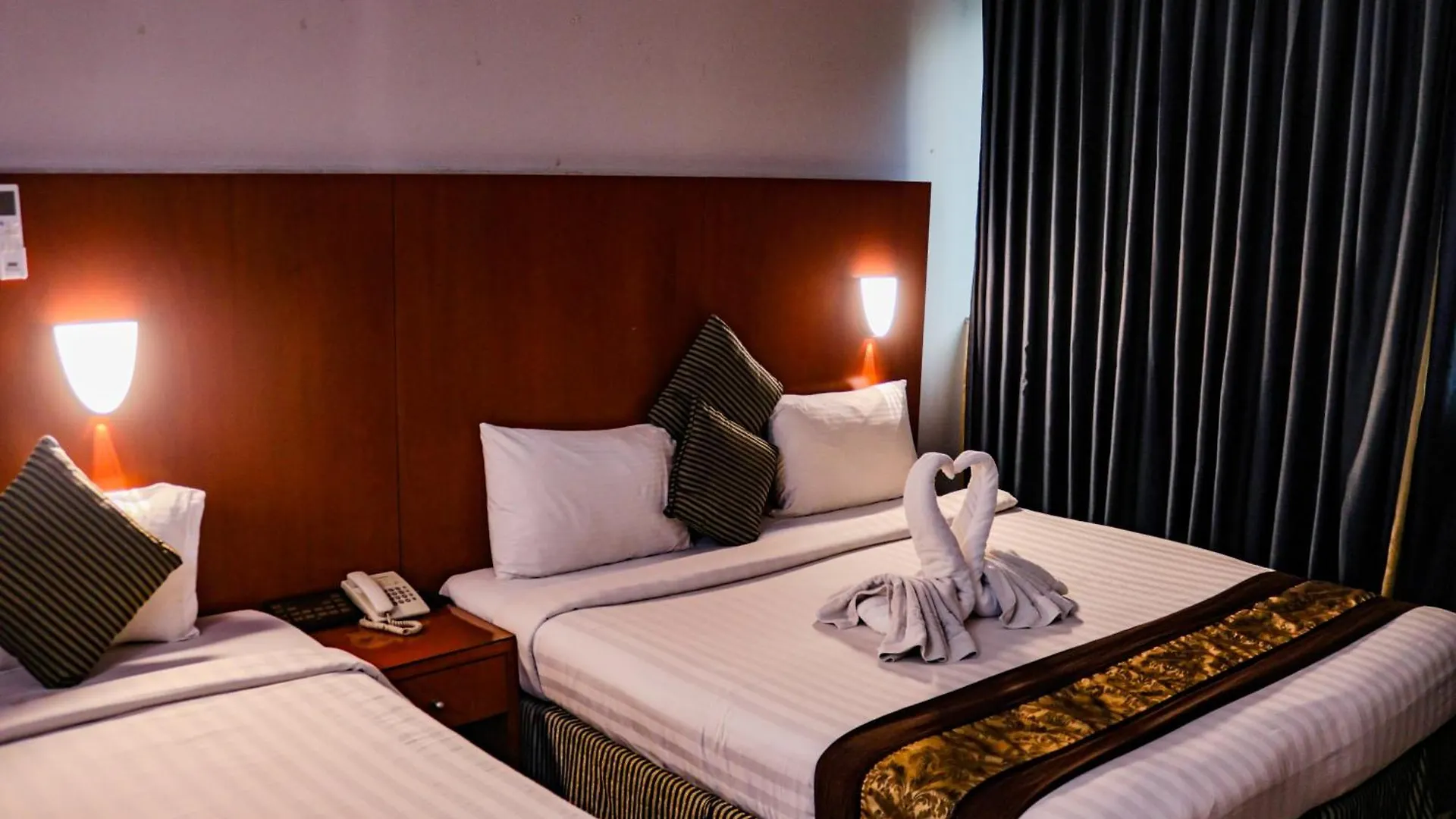Boonmax Hotel Dubai