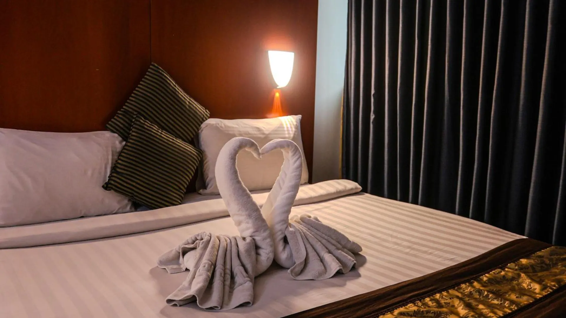 ***  Boonmax Hotel Dubai Birleşik Arap Emirlikleri